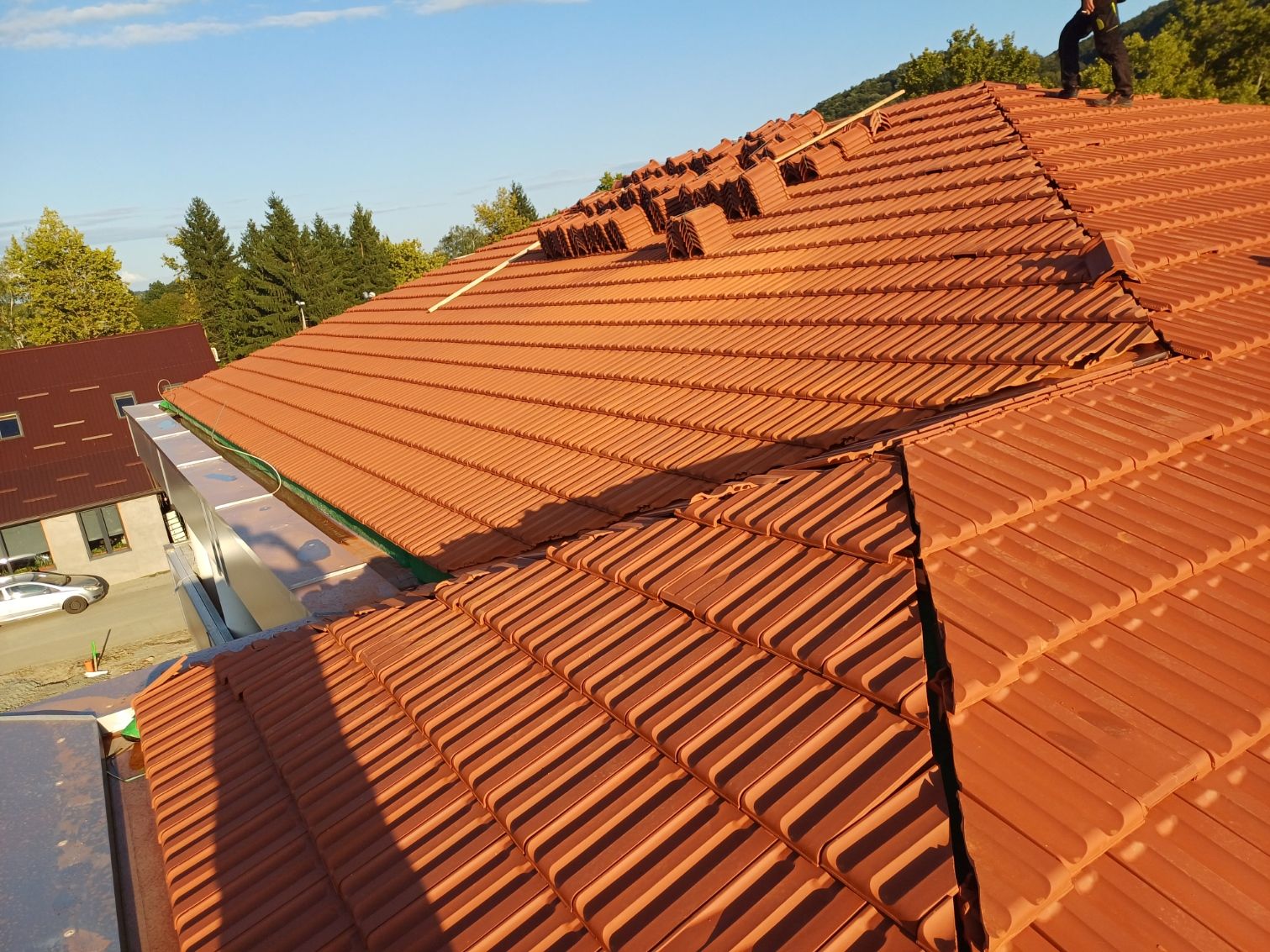 Završni radovi na krovu u Hrvatskoj Kostajnici